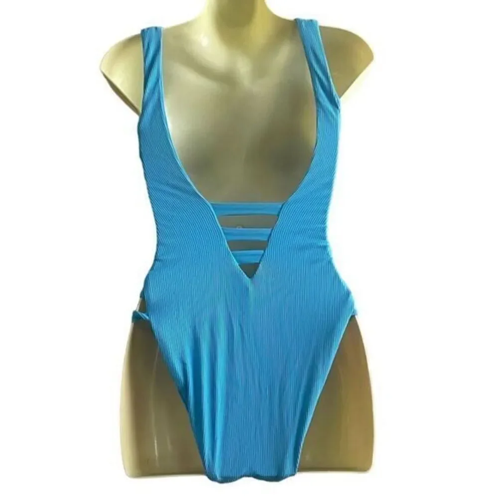 Becca Blue‎ Fine Line Sample Piece Size Small One Piece Swimsuit